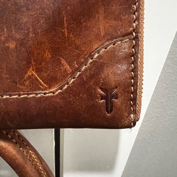 Frye cognac leather Melissa tote (large) and matching zip around (large) wallet - Picture 11 of 14